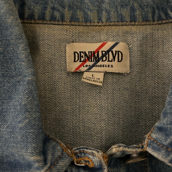 Excellent Distressed Jean Jacket - Picture 2 of 2
